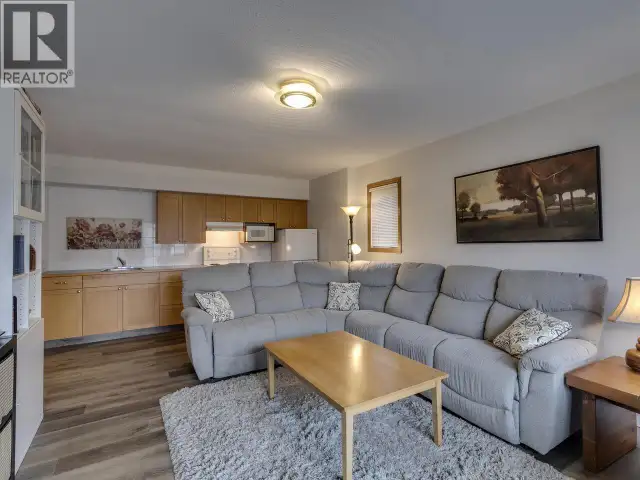 5791 WINDWARD LANE Sechelt, British Columbia in Houses for Sale in Sunshine Coast - Image 10