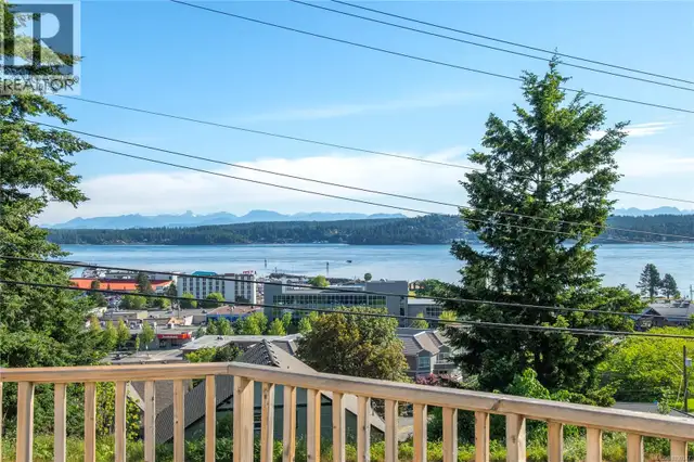 872 Birch St Campbell River, British Columbia in Houses for Sale in Campbell River - Image 17