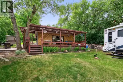 Cozy summer cabin situated on a large lot in the Resort Village of South Lake out at Buffalo Pound L...