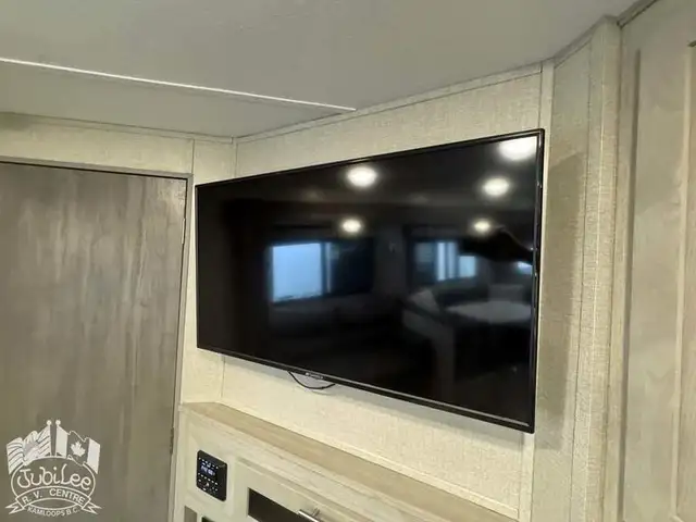 2022 ,Catalina,Coachmen RV 263BHSK in Travel Trailers & Campers in Kamloops - Image 13