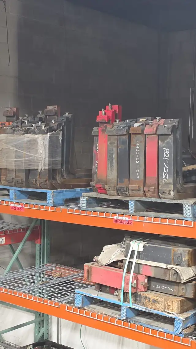  Lift Parts & Accessories On Sale in Heavy Equipment in Mississauga / Peel Region - Image 6