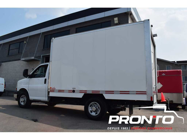 2024 Chevrolet Express Commercial Cutaway 3500 ** Cube 12 pieds  dans Autos et camions  à Laval/Rive Nord - Image 4
