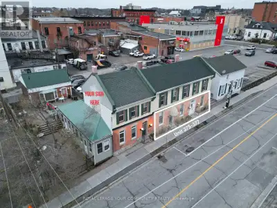 This prime and highly functional corner retail/office space offers 1,343 SF. Located at the centre o...