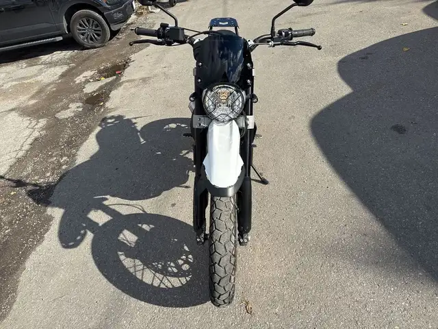 2018 Ducati Scrambler Desert Sled ~ DUCATI SCRAMBLER ~ DESERT SL in Street, Cruisers & Choppers in City of Toronto - Image 8