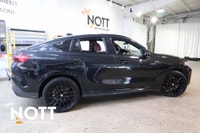Adaptive Cruise Control, Lane Departure Warning, Blind Spot Monitoring, Heated Steering Wheel, Heate... (image 5)