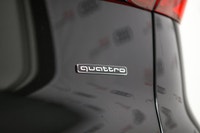 This Audi Q5 delivers a Intercooled Turbo Premium Unleaded I-4 2.0 L/121 engine powering this Automa... (image 8)
