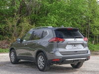 Efficient 2.5L I-4 engine with CVT - Adaptive Cruise Control for enhanced safety - Lane Departure Wa... (image 6)