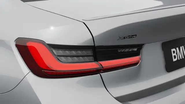 2026 BMW 3 Series 330i xDrive | Sport chic | Groupe M Sport Pro in Cars & Trucks in City of Montréal - Image 9
