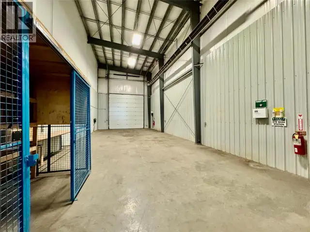 207-213 Industrial Drive Road Tumbler Ridge, British Columbia in Commercial & Office Space for Rent in Dawson Creek - Image 24