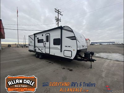 Compact, Durable, and Feature-Packed for Your Next Adventure! 2025 Jayco Jay Flight SLX 245BHSW The...