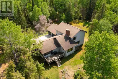 Offered for the first time by the original owners, this beautifully constructed and maintained year...
