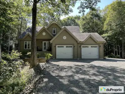 Située dans le magnifique secteur Pontbriant Sud, cette charmante propriété entretenue avec soin est...