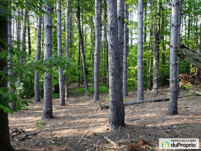 $215,000 - Price taxes included - Residential Lot in Sutton — photo 1