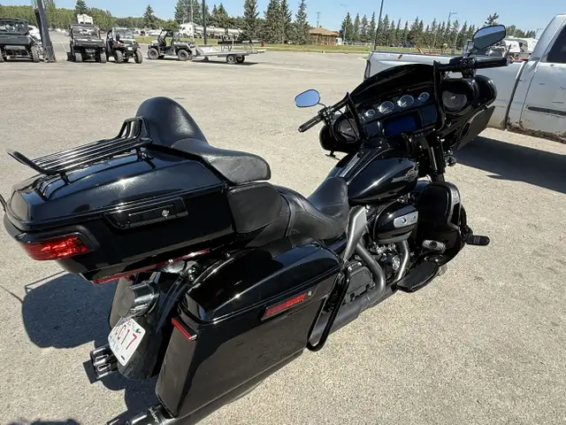 2023 Harley-Davidson® Electra Glide® Ultra Limited in Street, Cruisers & Choppers in Red Deer - Image 4