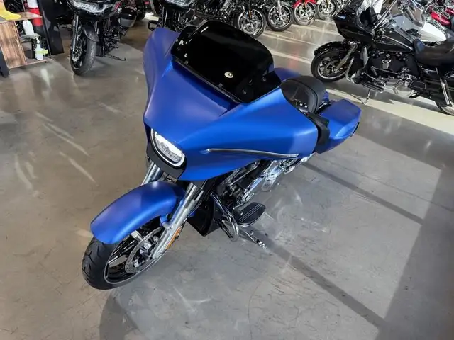 2026 Harley-Davidson FLHX - Street Glide in Sport Touring in Saskatoon - Image 5