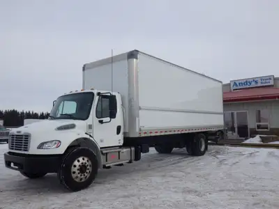 Welcome to Andy's Truck Sales. 2022 FREIGHTLINER M2-106 WITH 26 FT MORGAN DRY VAN #6692 37,110 KM 93...