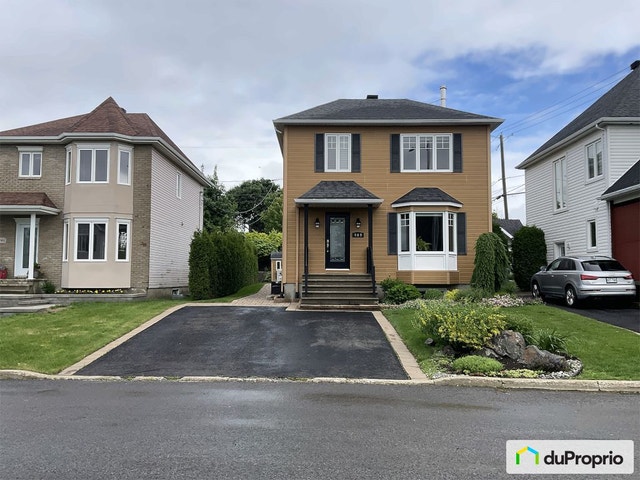 $654,500 - 2 Storey for sale in St-Augustin-De-Desmaures — photo 1