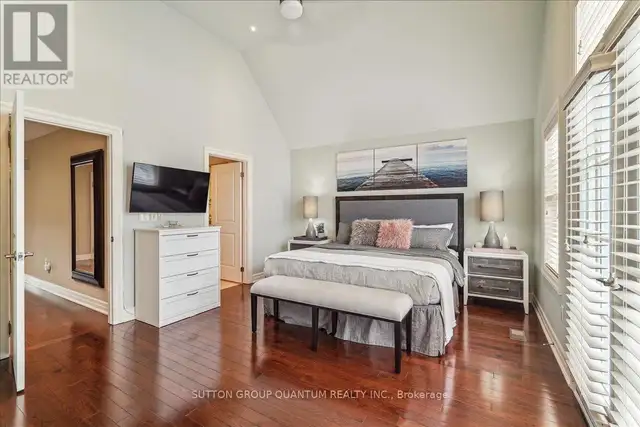 2378 MARINE DRIVE Oakville (BR Bronte), Ontario in Condos for Sale in Oakville / Halton Region - Image 15