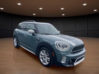 Price includes $1,000 finance credit. Price does not include fees or taxes. This 2021 MINI Countryma... (image 3)