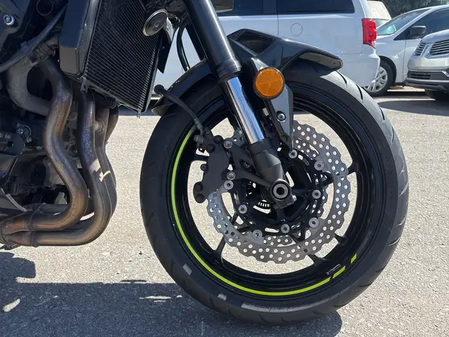 2020 Kawasaki Z900 ~ KAWASAKI Z900 ~ ABS ~ LOW KMS ~ NAKED SPORT in Street, Cruisers & Choppers in City of Toronto - Image 10