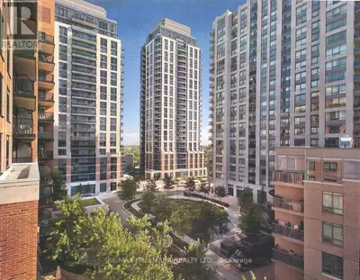 Village Gate West, Offering 2 Months Free Rent + $500 Signing Bonus W/Move In By May 15. Approx. 2 B...