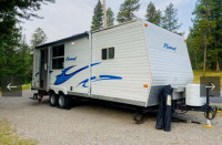 Selling my beloved trailer Nomad 251LTD  2007