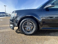 Welcome to Freedom Ford. Recent Arrival! AWD, 1-Touch PowerFold & Tumble 3rd Row Fold Flat Bench, 10... (image 2)