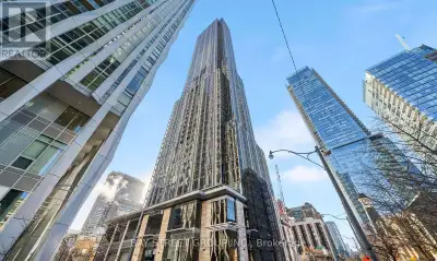 6006 - 11 YORKVILLE AVENUE Toronto (Annex), Ontario