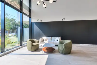 3.5 condo appartement a louer Ville Saint Laurent-Leora, View more