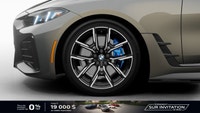 Découvrez la *2025 BMW i4 eDrive40*, la première Gran Coupé entièrement électrique, qui allie dynami... (image 8)