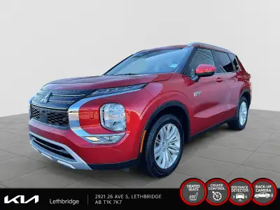 2024 Mitsubishi Outlander PHEV LE Experience the Mitsubishi Outlander PHEV LE with only 2321 km on t...