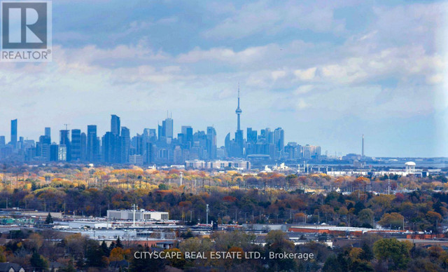 #2110 -115 HILLCREST AVE Mississauga, Ontario in Condos for Sale in Mississauga / Peel Region - Image 2
