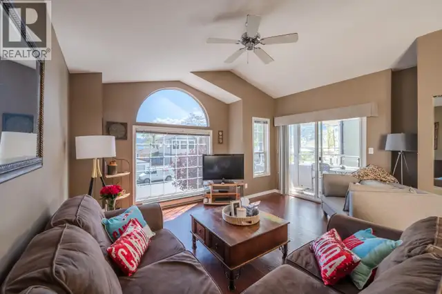 335 Sudbury Avenue Penticton, British Columbia in Houses for Sale in Penticton - Image 3