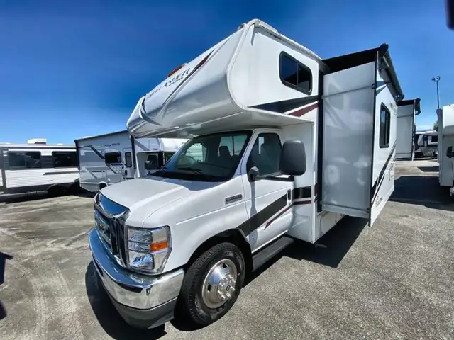 2023 Coachmen RV Freelander 26DS in RVs & Motorhomes in Abbotsford - Image 30