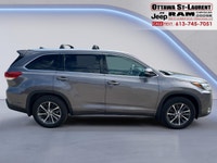 WE CAN GET YOU APPROVED ON THIS 2018 TOYOTA HIGHLANDER XLE AWD TODAY FEATURED OPTIONS -Power liftgat... (image 7)