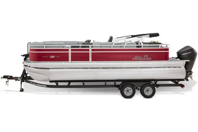 2026 Sun Tracker SportFish 22 XP3 TRITOON-ponton boat in Powerboats & Motorboats in Vernon - Image 4