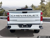 Equipped with the potent 2.7L TurboMax engine, this 2023 Chevrolet Silverado 1500 Custom Crew Cab Pi... (image 3)