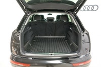 It's easy to see why the Q5 is one of the best selling SUV's in it's class! This locally owned & ser... (image 9)