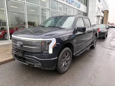 ** Spécial démo, taux a 4.99%** Superbe F-150 Lightning offert en version Lariat incluant la batteri...