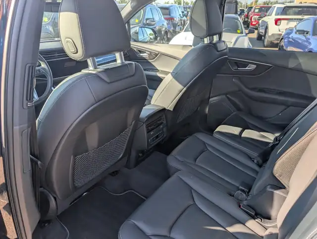 2026 Audi Q7558375776499814402