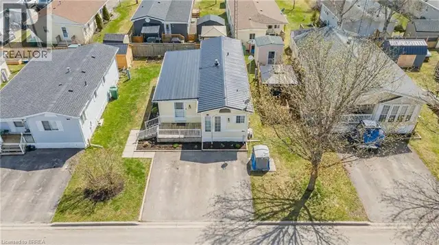 428 PINE Pass Wellington, Ontario in Houses for Sale in Oakville / Halton Region - Image 4