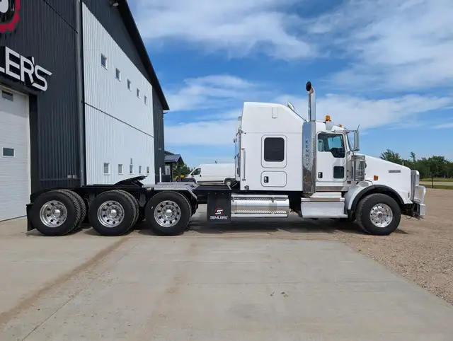 2019 KENWORTH T800 in Heavy Trucks in Saskatoon - Image 6