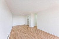 Amenities: Fitness Centre • Social Room • Playground • Quiet Building Building and Suite Features: S... (image 8)