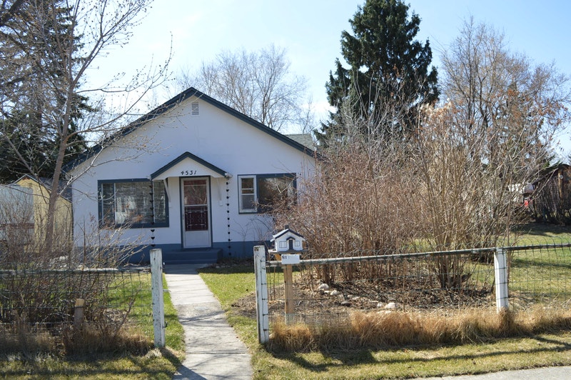 Parkvale Charmer 2 BR Character Home Near Park Long Term Rentals