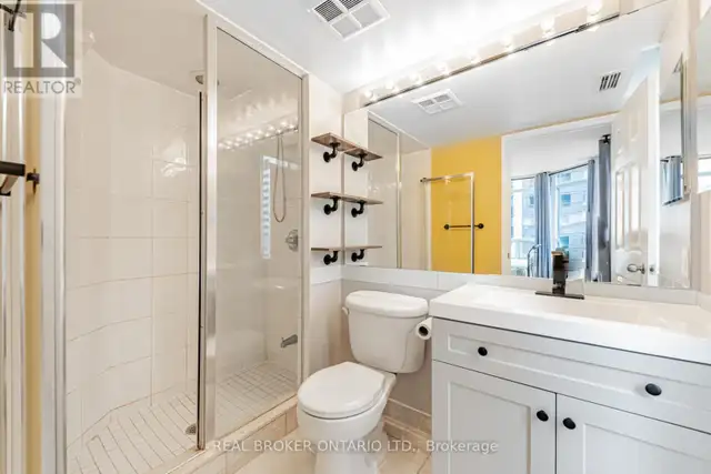 2011 - 153 BEECROFT ROAD Toronto (Lansing-Westgate), Ontario in Long Term Rentals in City of Toronto - Image 14