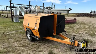 2008 ALLMAND BROS 20 KW Light Tower Generator Gen Set Trailer Isuzu diesel engine 20 KW 208V 60 Hz 3...
