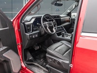 *Leather Seats, Cooled Seats, Bose Premium Audio, Wireless Charging, Heated Rear Seats!* Astoundingl... (image 8)
