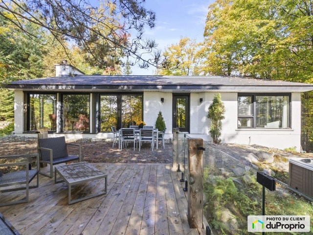 $879,000 - 1 1/2 Storey for sale in Ste-Adele — photo 3