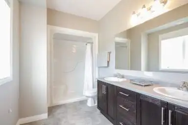 Luxury Exec Rental Suites Orillia in Long Term Rentals in Barrie - Image 15