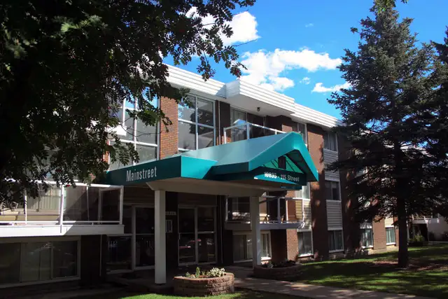 Queen Mary Park Apartment For Rent | Queen Mary Apartments in Long Term Rentals in Edmonton - Image 15